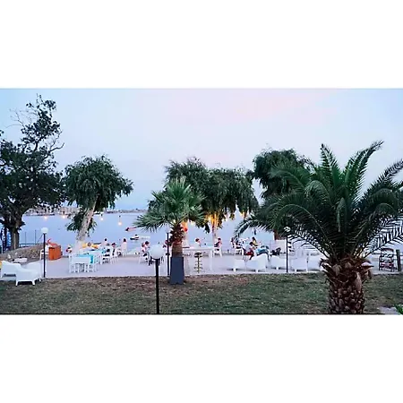 Hotel Cove 2*